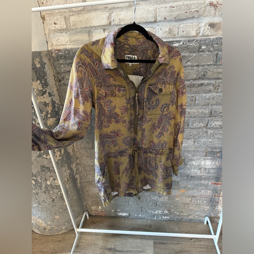 Pam & Gela romper, size medium